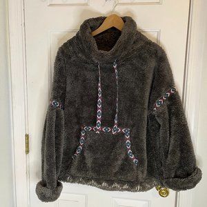 NWOT Cozy Sundance Sweater